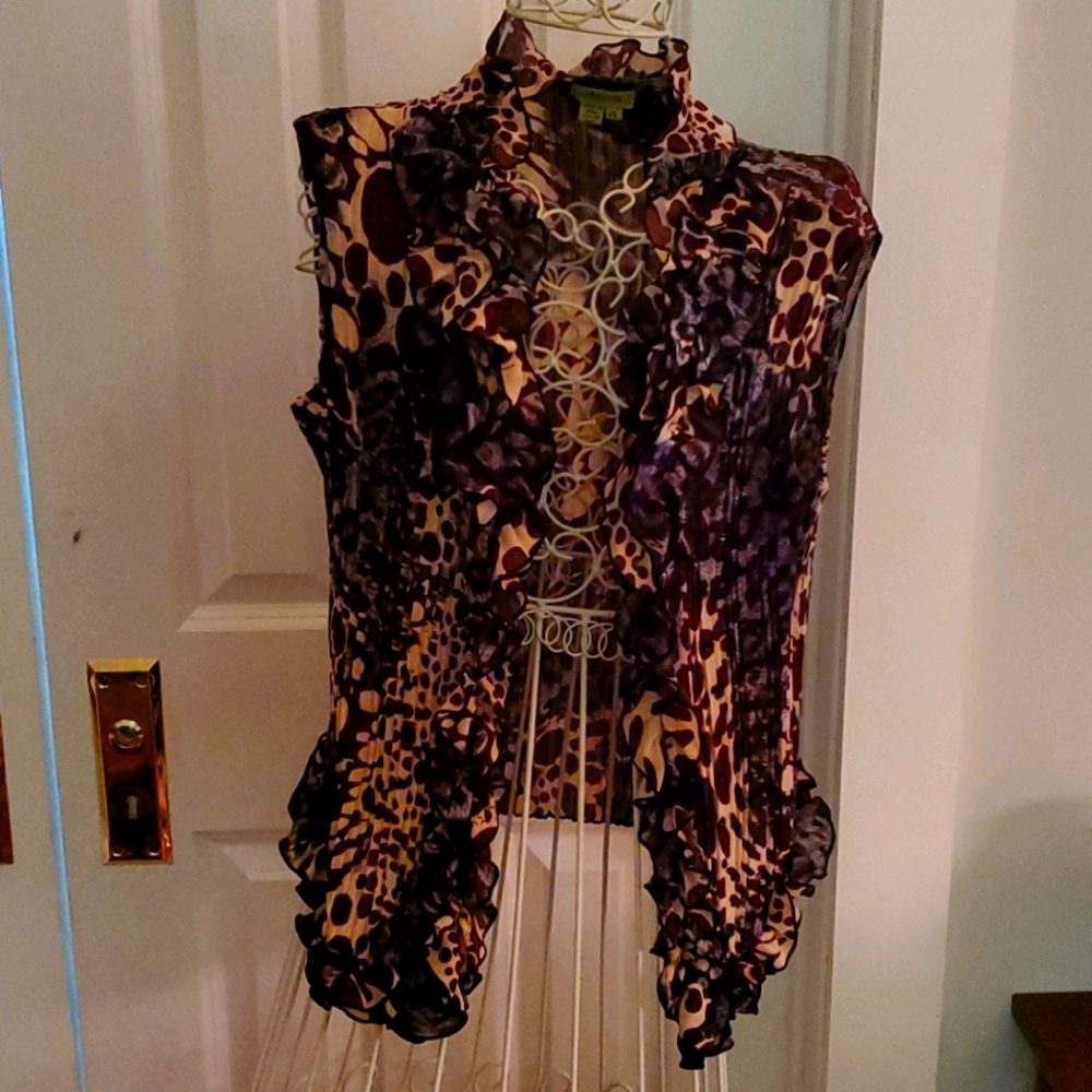 Agora animal print vest, EUC, women's PL, fashion